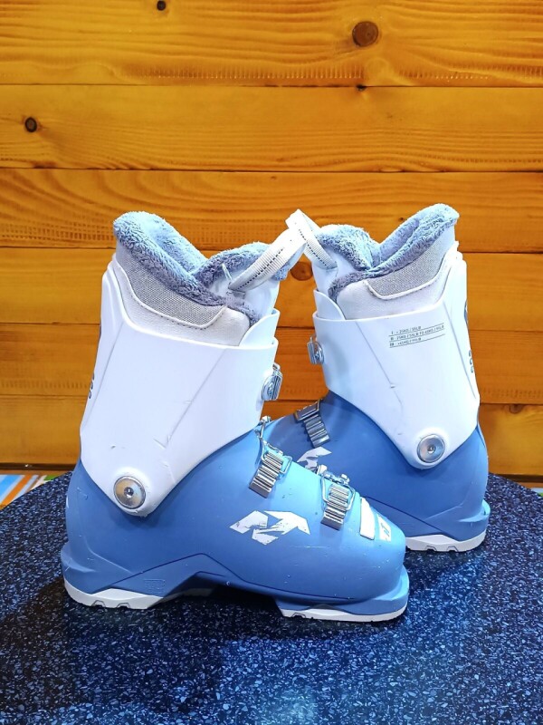 LYŽIARKY NORDICA SPEEDMACHINE J3 BLUE 22MP